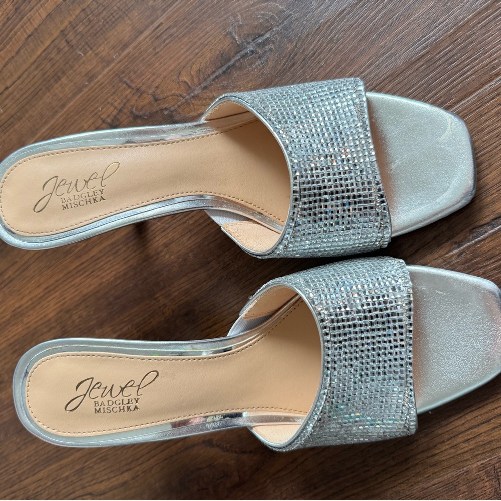 Jewel Badgley Mischka Silver Women's Sandals